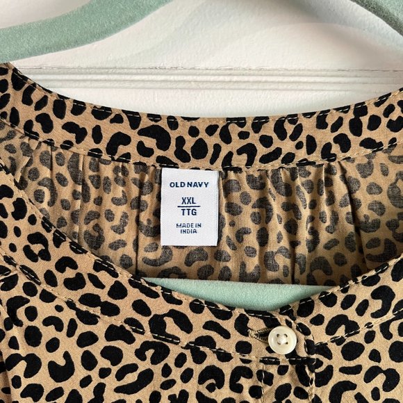 Old Navy Cheetah Print Blouse - Picture 5 of 6
